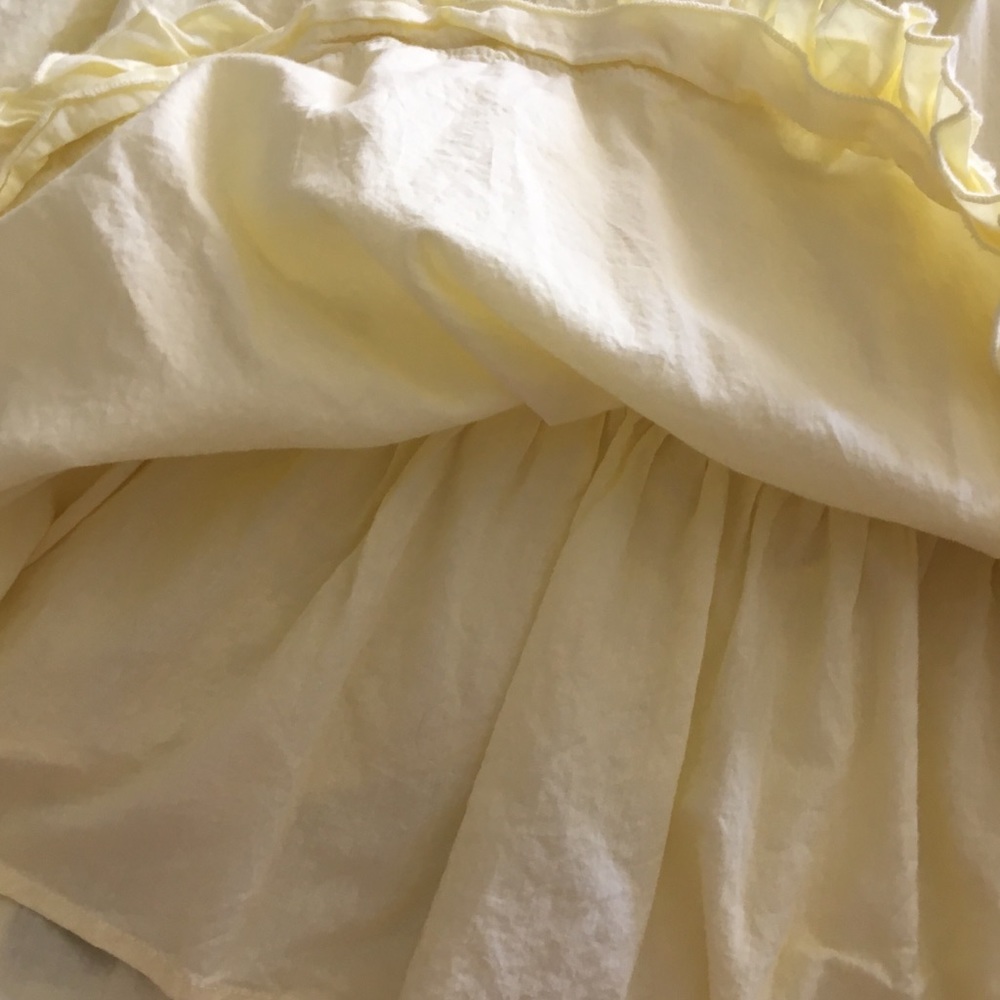 Pale Yellow Ruffled Skirt 💐 - Picture 3 of 5